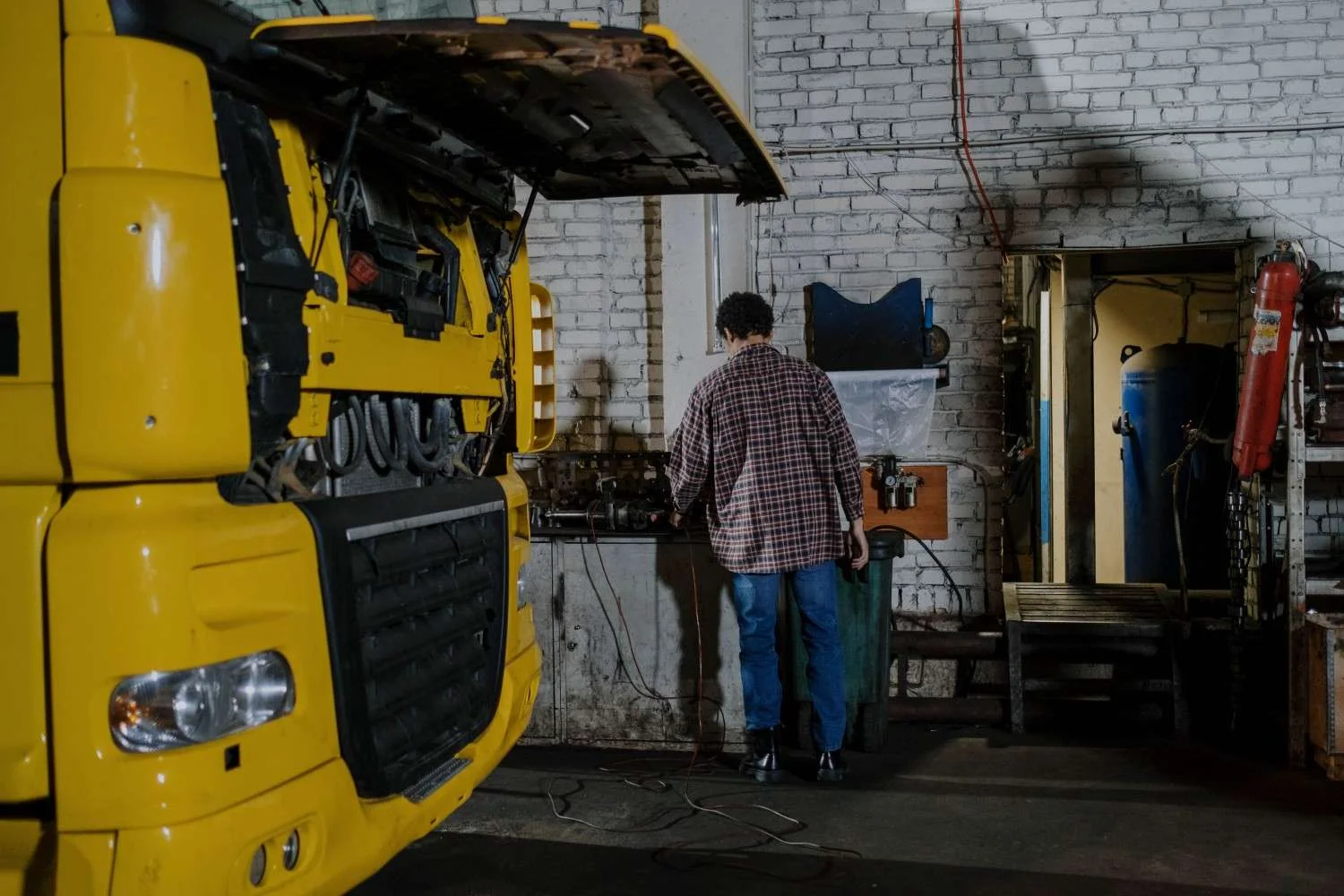 truck repair shop