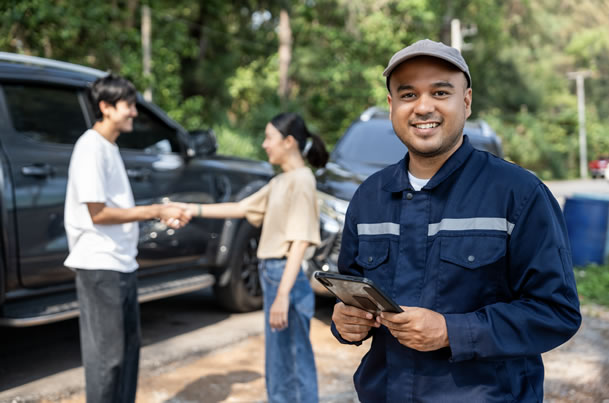 Insurance Claim Assistance: Navigating the Process with Ease