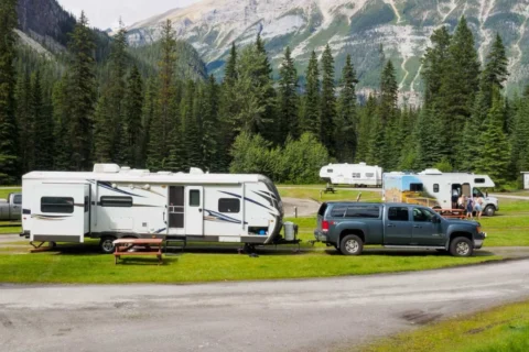RV Towing & Roadside Assistance | World Auto Body