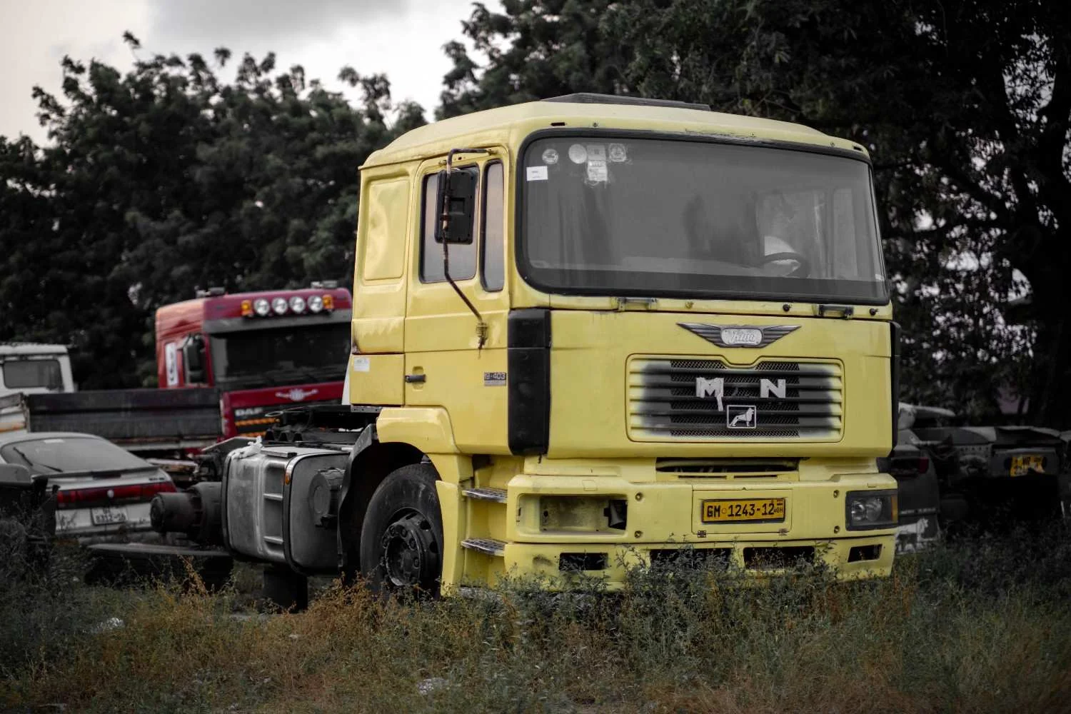 truck cab parked in an outdoor with a truck frame problems.
